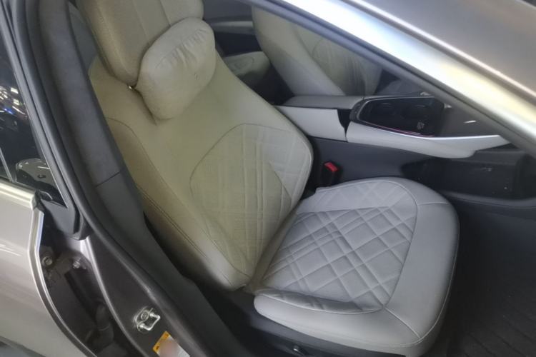 Used CHANGAN NEVO A07 2024 All-Electric "True Fragrance" Edition 710 Flagship Model Right Front Seat