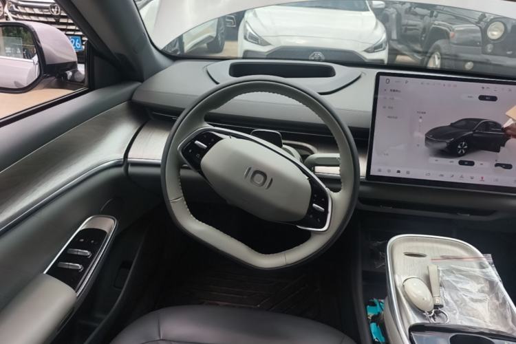 Used CHANGAN NEVO A07 2024 All-Electric "True Fragrance" Edition 515 Luxurious Model 58.9 kWh Steering Wheel