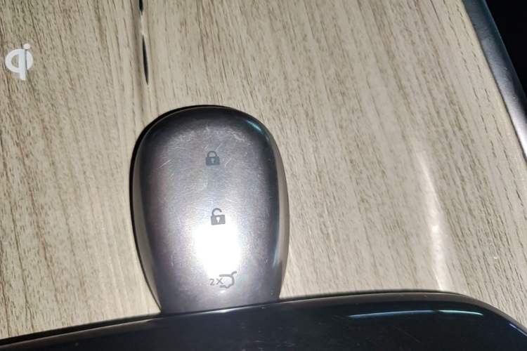 Used CHANGAN NEVO A07 2024 All-Electric "True Fragrant" Edition 515 Elite Model Vehicle Key