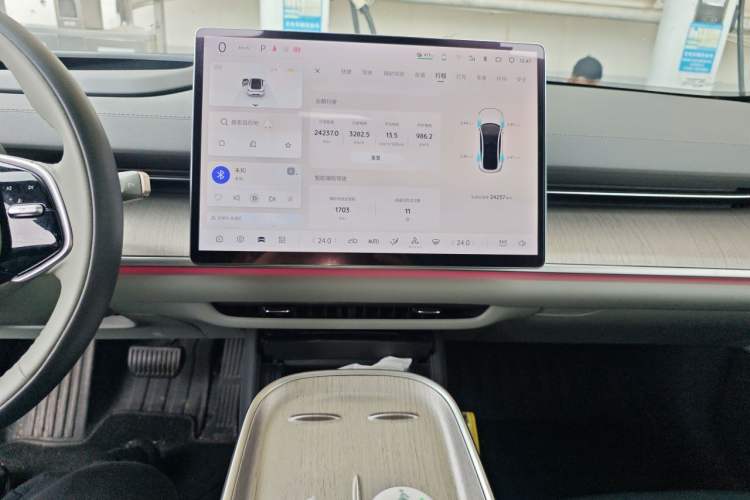 Used CHANGAN NEVO A07 2024 All-Electric "True Fragrance" Edition 515 Luxurious Model 58.9 kWh Audio And AC Panel