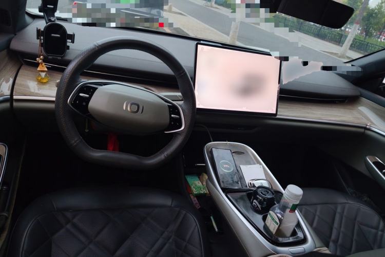 Used CHANGAN NEVO A07 2024 All-Electric "Real Bargain" Version 515 Elite Model 58.9 kWh Center Console