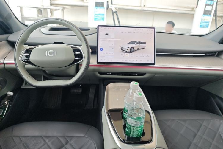 Used CHANGAN NEVO A07 2024 All-Electric "True Fragrance" Edition 515 Luxurious Model 58.9 kWh Center Console