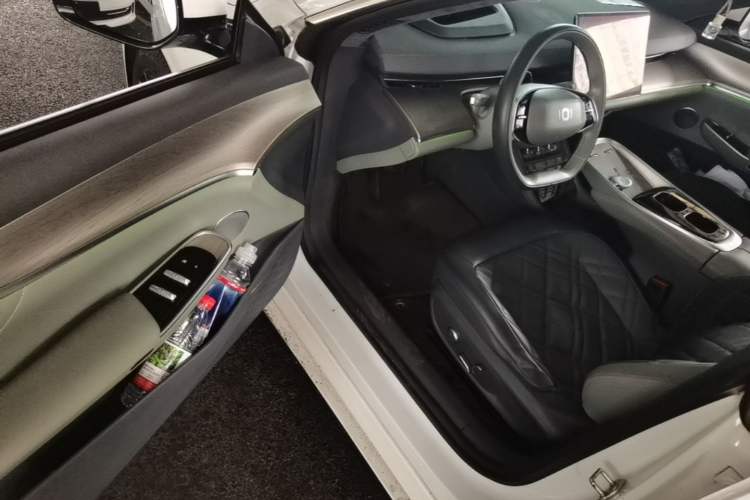 Used CHANGAN NEVO A07 2024 All-Electric "True Fragrance" Edition 710 Flagship Model Driver Seat