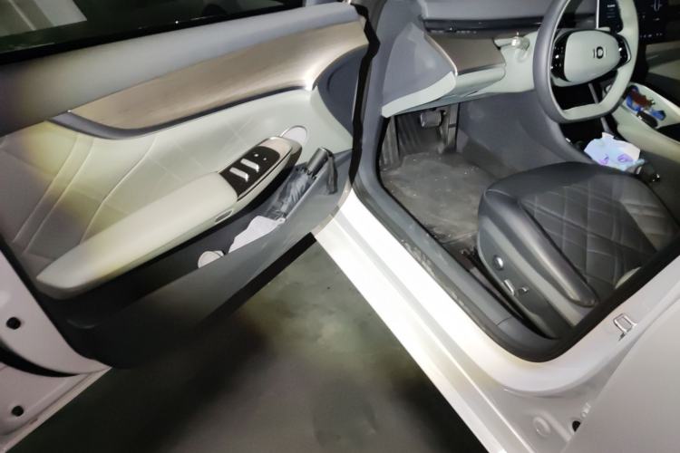 Used CHANGAN NEVO A07 2024 All-Electric "True Fragrance" Edition 710 Flagship Model Driver Seat