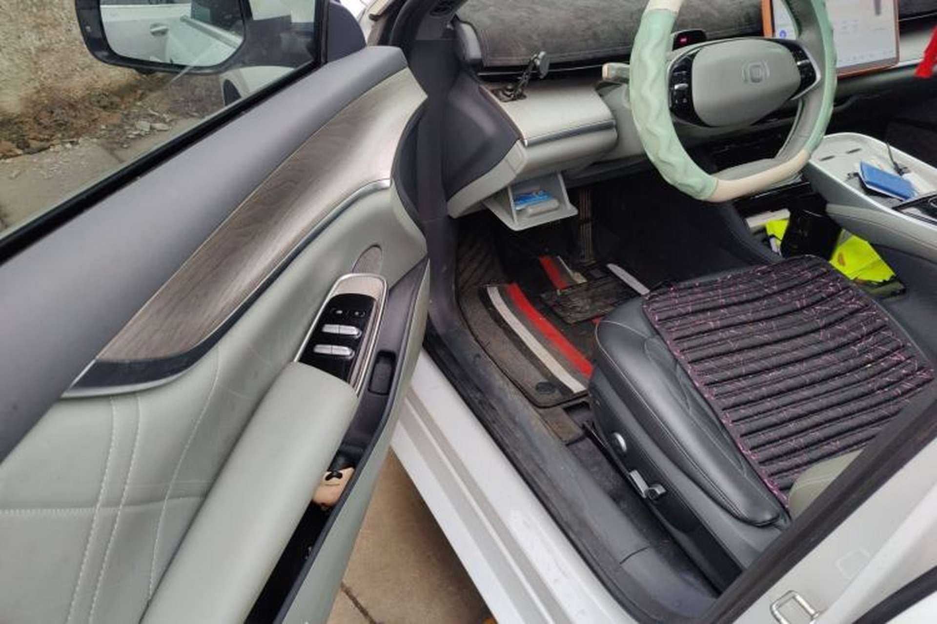 Used CHANGAN NEVO A07 2024 All-Electric "True Fragrance" Edition 710 Flagship Model Driver Seat