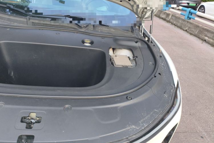 Used CHANGAN NEVO A07 2024 All-Electric "True Fragrance" Edition 710 Flagship Model Engine Bay Left