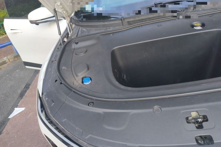 Used CHANGAN NEVO A07 2024 All-Electric "True Fragrance" Edition 710 Flagship Model Engine Bay Right