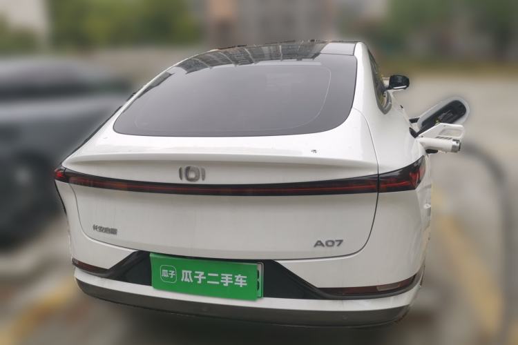 Used CHANGAN NEVO A07 2024 All-Electric "Real Bargain" Version 515 Elite Model 58.9 kWh Exterior 4