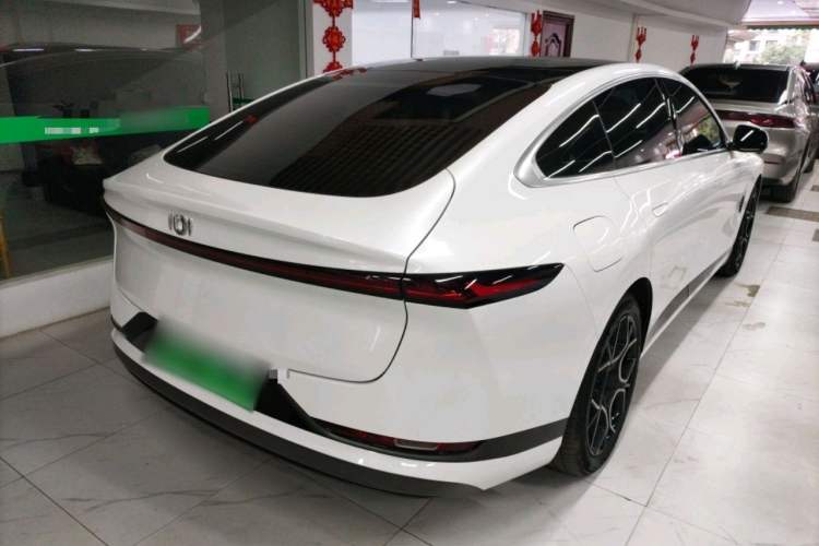 Used CHANGAN NEVO A07 2024 All-Electric "True Fragrance" Edition 710 Flagship Model Exterior 5