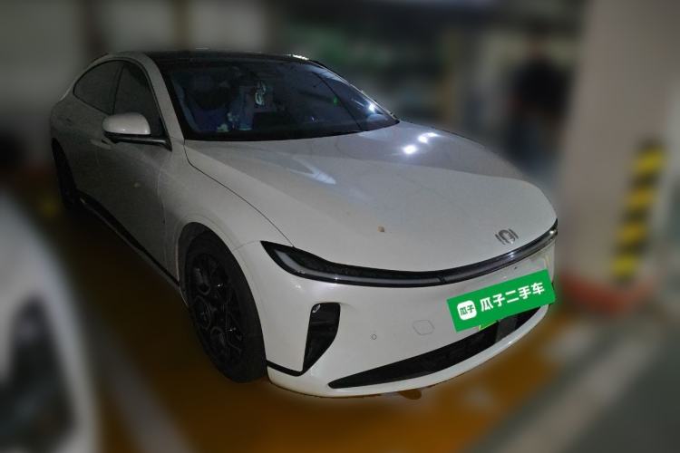 Used CHANGAN NEVO A07 2024 Pure Electric "True Fragrance" Edition 515 Prestige Model Front Right 45 Deg