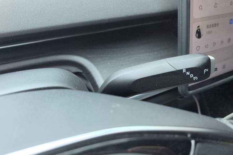 Used CHANGAN NEVO A07 2024 All-Electric "Real Bargain" Version 515 Elite Model 58.9 kWh Gear Lever