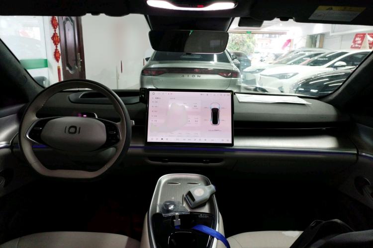 Used CHANGAN NEVO A07 2024 All-Electric "True Fragrance" Edition 710 Flagship Model Interior 1
