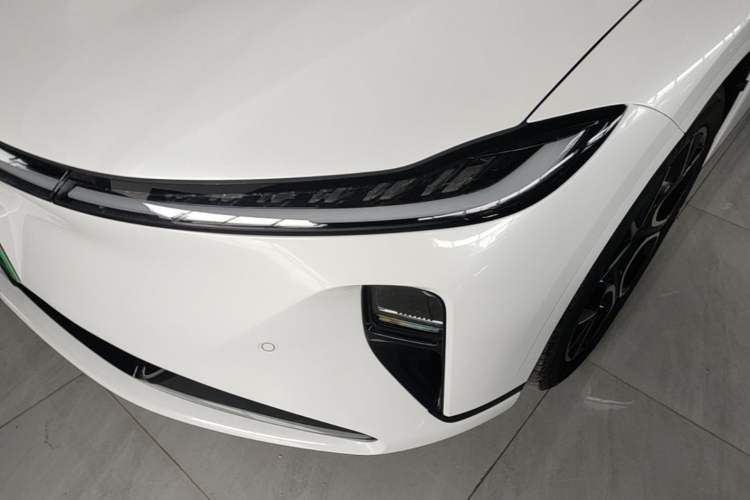 Used CHANGAN NEVO A07 2024 All-Electric "True Fragrance" Edition 515 Luxurious Model 58.9 kWh Left Front Headlight