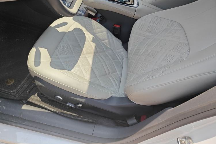 Used CHANGAN NEVO A07 2024 All-Electric "True Fragrance" Edition 710 Flagship Model Left Front Seat