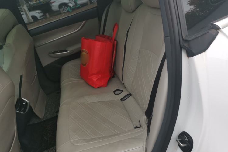 Used CHANGAN NEVO A07 2024 All-Electric "Real Bargain" Version 515 Elite Model 58.9 kWh Left Rear Seat