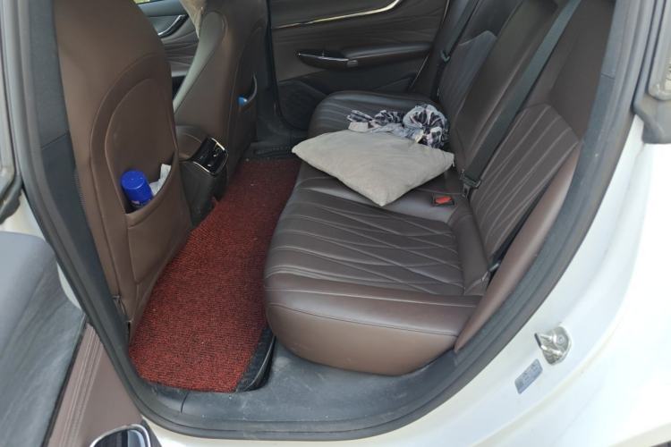 Used CHANGAN NEVO A07 2024 All-Electric "True Fragrance" Edition 710 Flagship Model Left Rear Seat