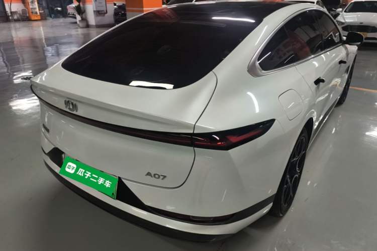 Used CHANGAN NEVO A07 2024 All-Electric "True Fragrance" Edition 710 Flagship Model Rear Right 45 Deg