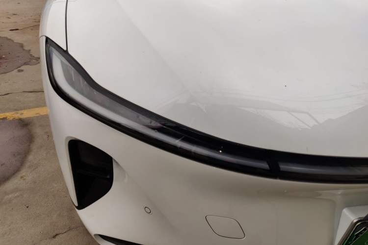 Used CHANGAN NEVO A07 2024 All-Electric "True Fragrance" Edition 710 Flagship Model Right Front Headlight