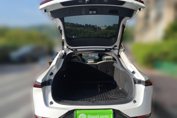 Used CHANGAN NEVO A07 2024 All-Electric "True Fragrance" Edition 710 Flagship Model Trunk