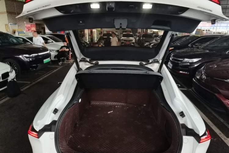 Used CHANGAN NEVO A07 2024 All-Electric "True Fragrance" Edition 710 Flagship Model Trunk