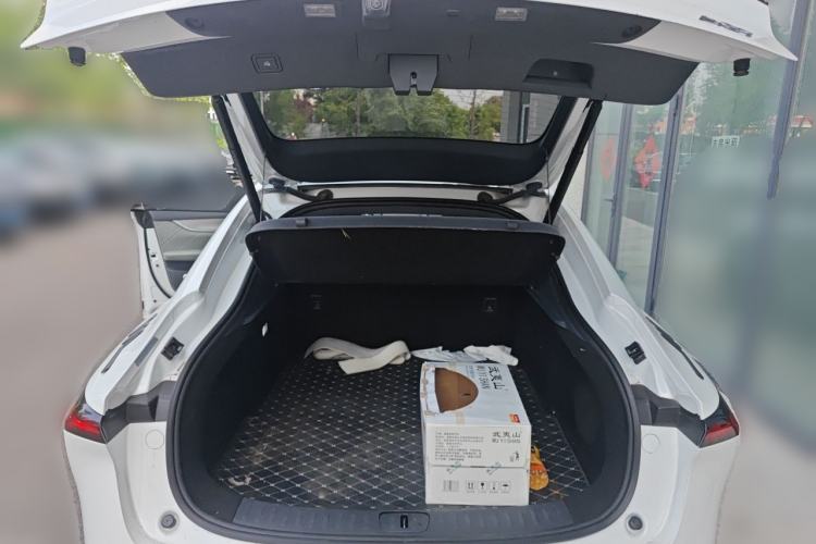 Used CHANGAN NEVO A07 2024 All-Electric "True Fragrance" Edition 710 Flagship Model Trunk