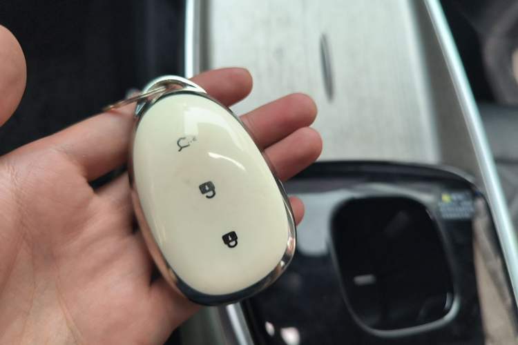 Used CHANGAN NEVO A07 2024 All-Electric "True Fragrance" Edition 710 Flagship Model Vehicle Key