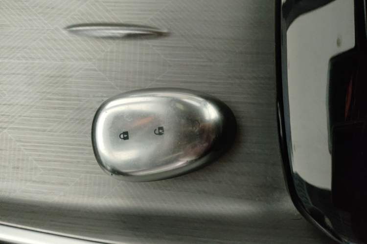 Used CHANGAN NEVO A07 2024 All-Electric "True Fragrance" Edition 515 Luxurious Model 58.9 kWh Vehicle Key