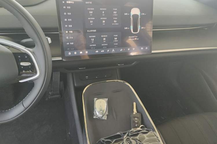 Used CHANGAN NEVO A07 2025 Blue Whale Range-Extending Version 230 Flagship Model Audio And AC Panel