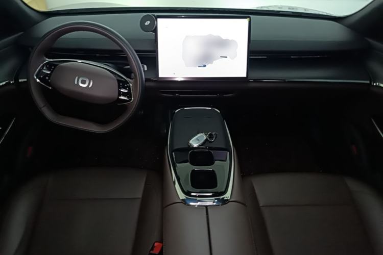 Used CHANGAN NEVO A07 2025 Blue Whale Pure Electric Version 625 Luxury Model Center Console