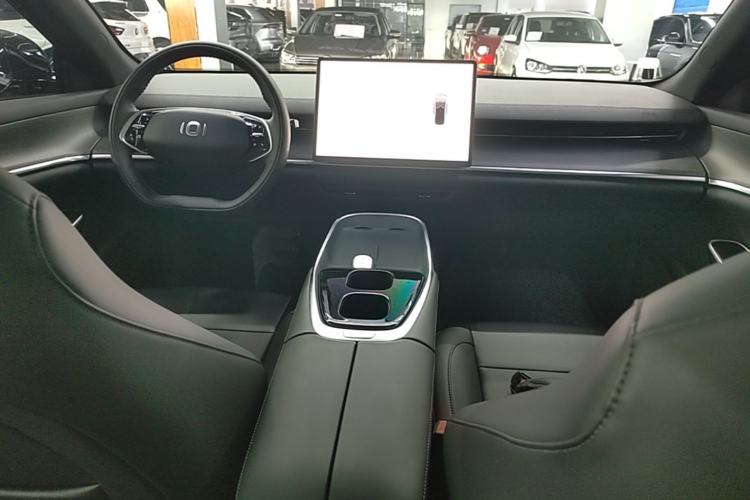 Used CHANGAN NEVO A07 2025 Blue Whale Pure Electric Version 525 Luxury Model Center Console