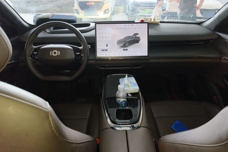 Used CHANGAN NEVO A07 2025 Range-Extended "Truly Delicious" 140 Elite Version Center Console