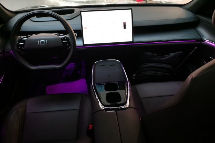 Used CHANGAN NEVO A07 2025 Range-Extended "Truly Delicious" 140 Elite Version Center Console