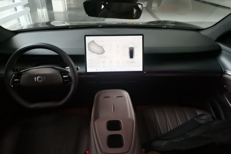 Used CHANGAN NEVO A07 2025 Blue Whale Extended-Range 230 Prestige Model Center Console
