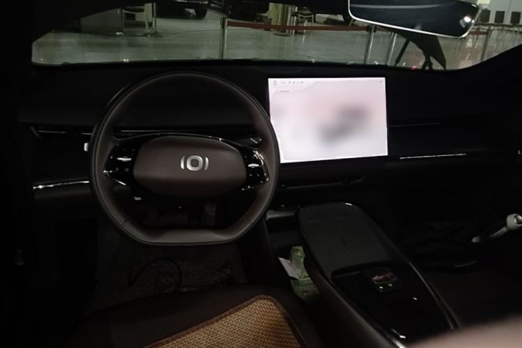 Used CHANGAN NEVO A07 2025 Blue Whale Pure Electric Version 625 Luxury Model Center Console