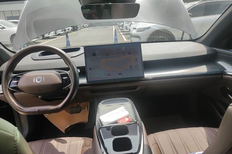 Used CHANGAN NEVO A07 2025 Blue Whale Pure Electric 625 Flagship Model Center Console