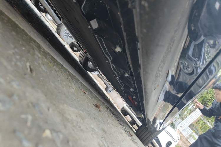 Used CHANGAN NEVO A07 2025 Blue Whale Range-Extending Model 140 Elite Version Chassis Front Left