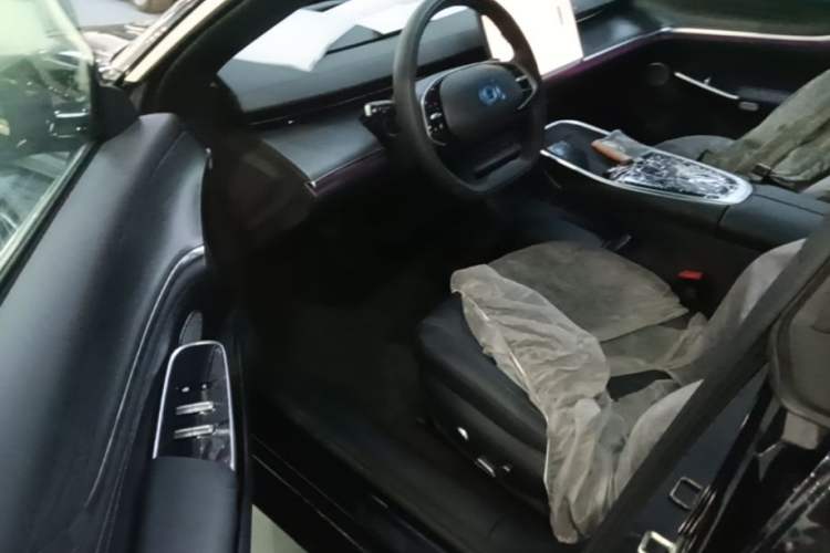 Used CHANGAN NEVO A07 2025 Blue Whale Range-Extending Version 230 Flagship Model Driver Seat