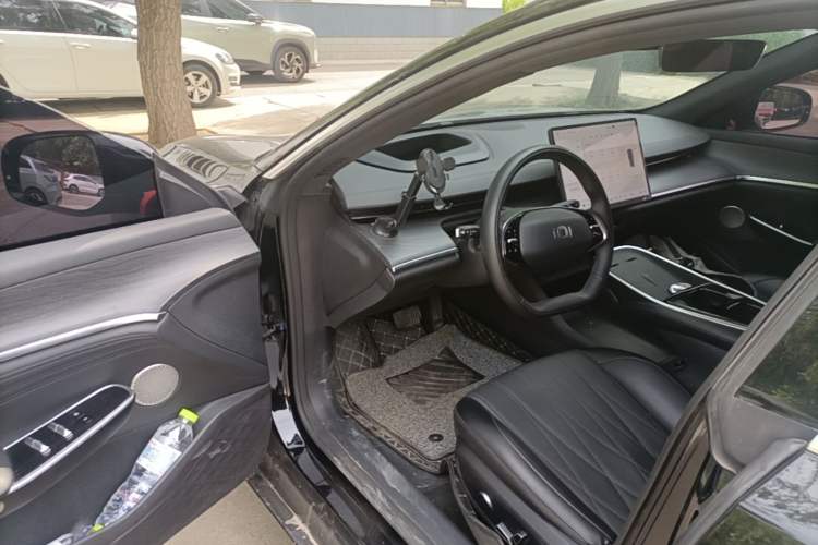 Used CHANGAN NEVO A07 2025 Blue Whale Pure Electric 525 Flagship Model Driver Seat
