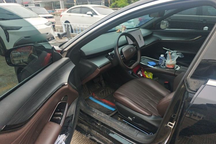 Used CHANGAN NEVO A07 2025 Blue Whale Extended-Range 230 Prestige Model Driver Seat