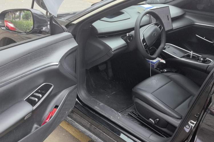 Used CHANGAN NEVO A07 2025 Range-Extended "Truly Delicious" 140 Elite Version Driver Seat