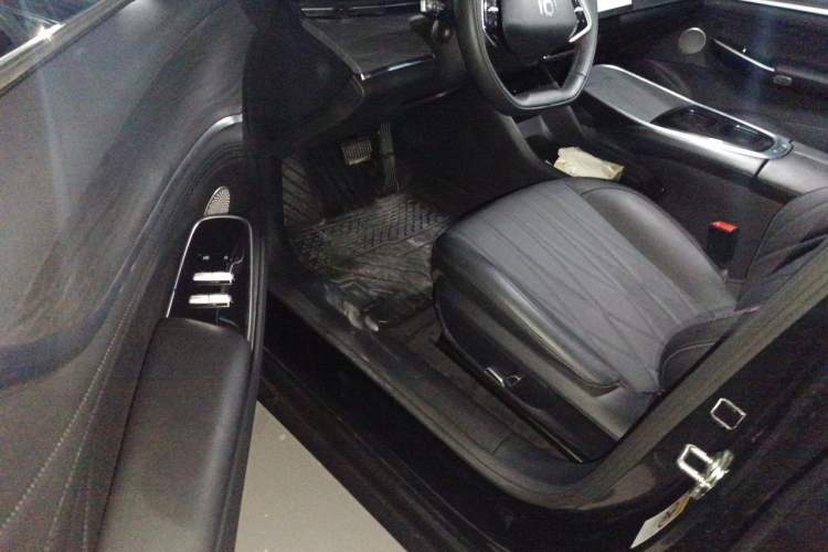Used CHANGAN NEVO A07 2025 Range-Extended "True Fragrant" Edition 230 Premium Version Driver Seat