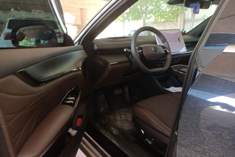 Used CHANGAN NEVO A07 2025 All-Electric "True Fragrance" Edition 710-Mile Long-Range Version Driver Seat