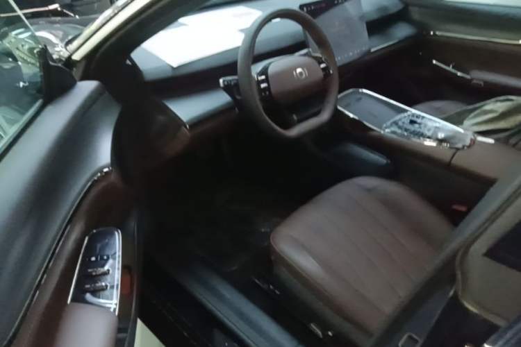 Used CHANGAN NEVO A07 2025 Blue Whale Extended-Range 230 Prestige Model Driver Seat