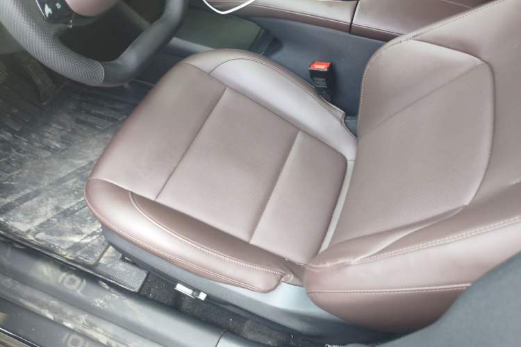 Used CHANGAN NEVO A07 2025 Blue Whale Pure Electric Version 625 Luxury Model Driver Seat