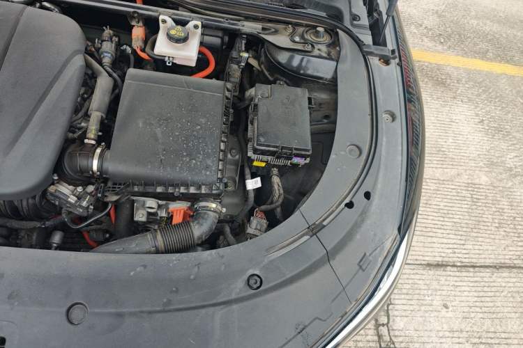 Used CHANGAN NEVO A07 2025 Blue Whale Extended-Range 230 Prestige Model Engine Bay Left