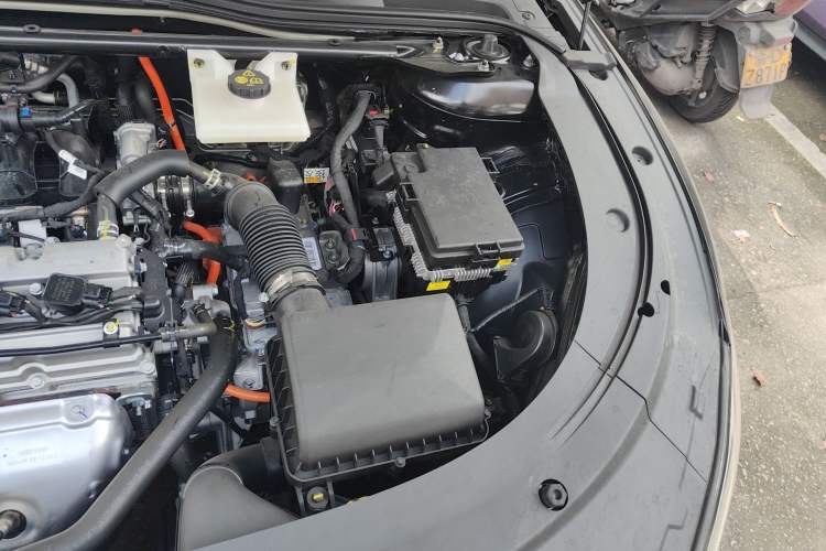 Used CHANGAN NEVO A07 2025 Blue Whale Range-Extending Model 140 Elite Version Engine Bay Left