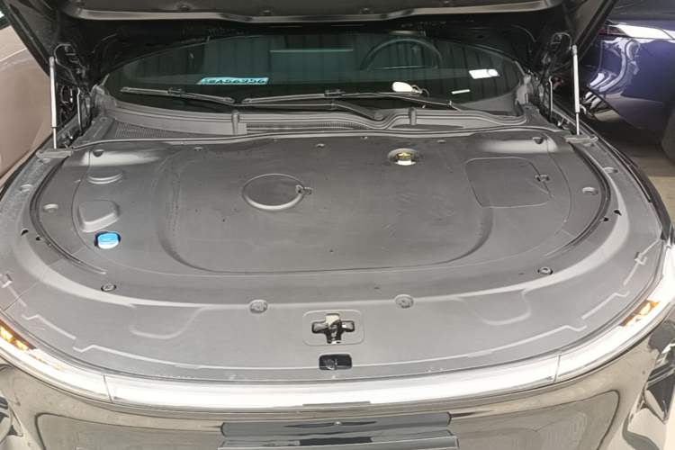 Used CHANGAN NEVO A07 2025 Blue Whale Pure Electric Version 625 Luxury Model Engine Bay
