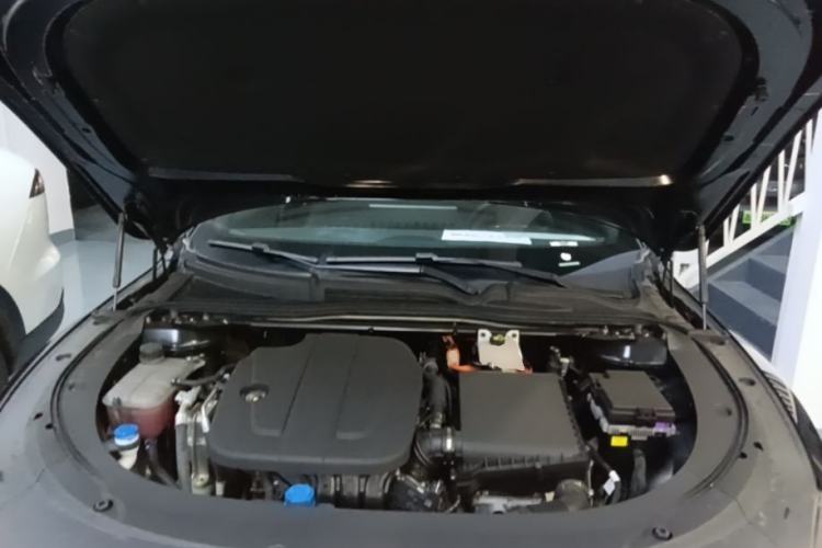 Used CHANGAN NEVO A07 2025 Blue Whale Extended-Range 230 Prestige Model Engine Bay