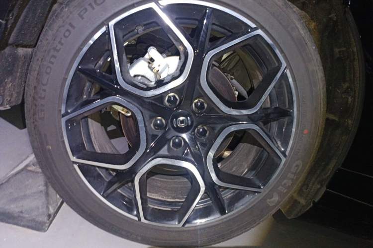 Used CHANGAN NEVO A07 2025 Range-Extended "True Fragrant" Edition 230 Premium Version Exterior 1