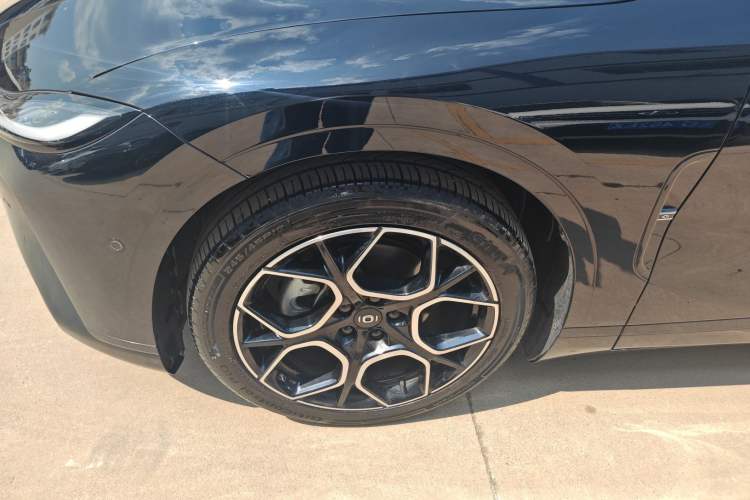 Used CHANGAN NEVO A07 2025 Range-Extended "True Fragrant" Edition 230 Premium Version Exterior 4